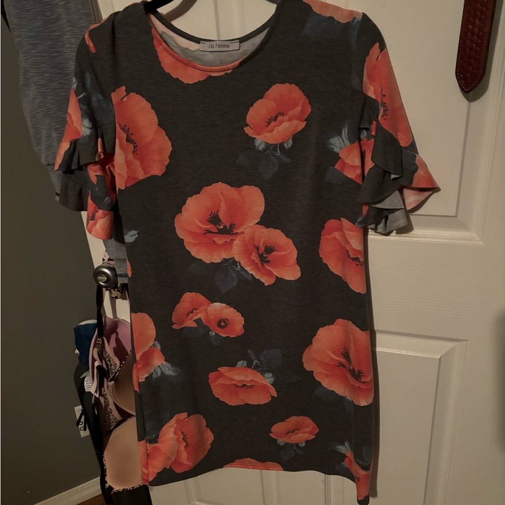 Medium dress